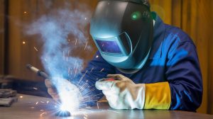 Best Welding Hard Hats for Maximum Protection