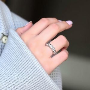 Best Ring Band Width Choices to Complement Your Style